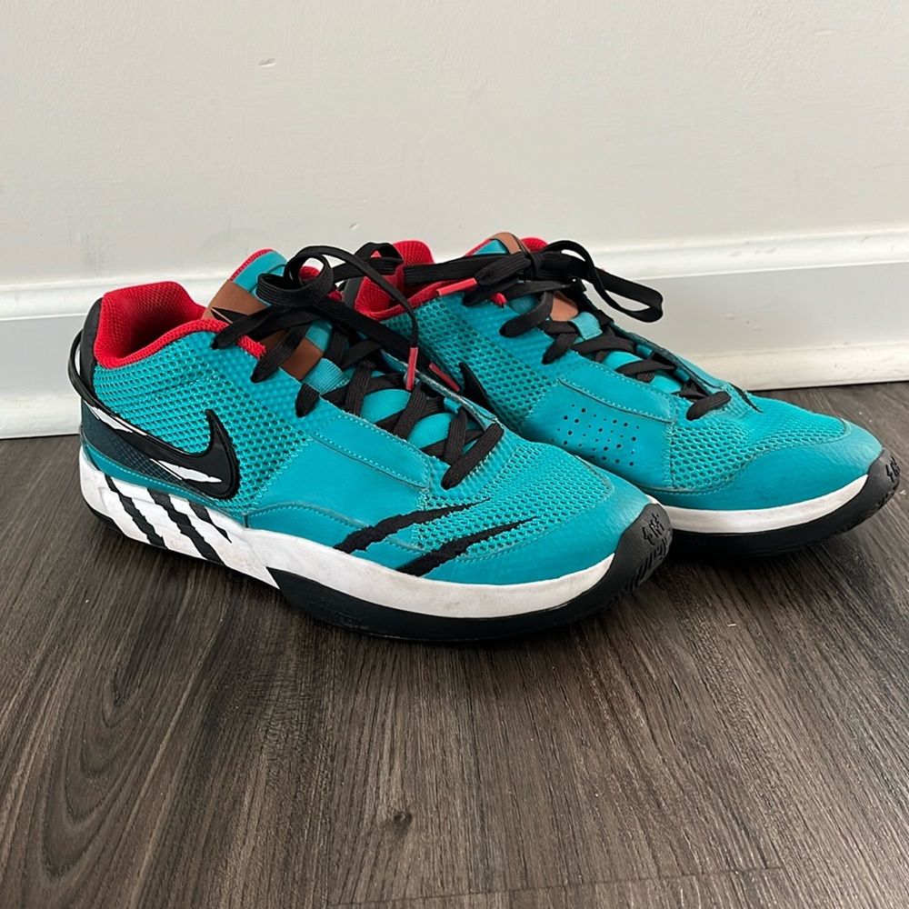 Nike Ja 1 Scratch Men’s basketball shoe